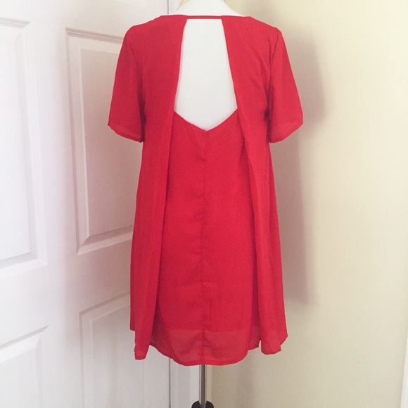 Short Sleeve Red Dress - Picture 3 of 4